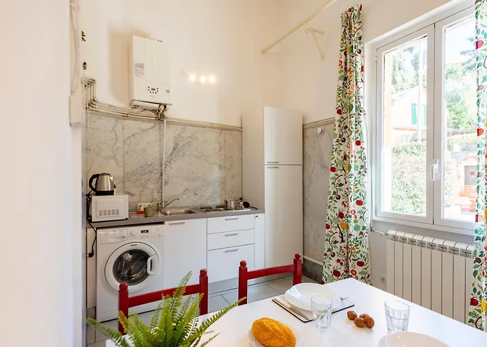 Vernazzola In - Happy Генуя